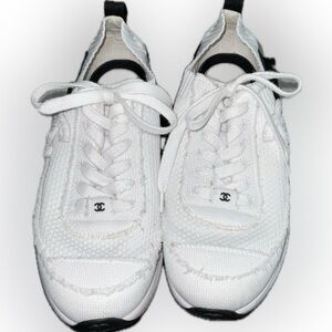 2021 Interlocking CC Logo Sneakers
Women's Size:| IT 39.5